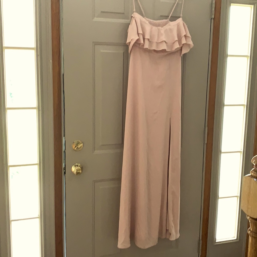 Lulu’s Blush bridesmaid dress